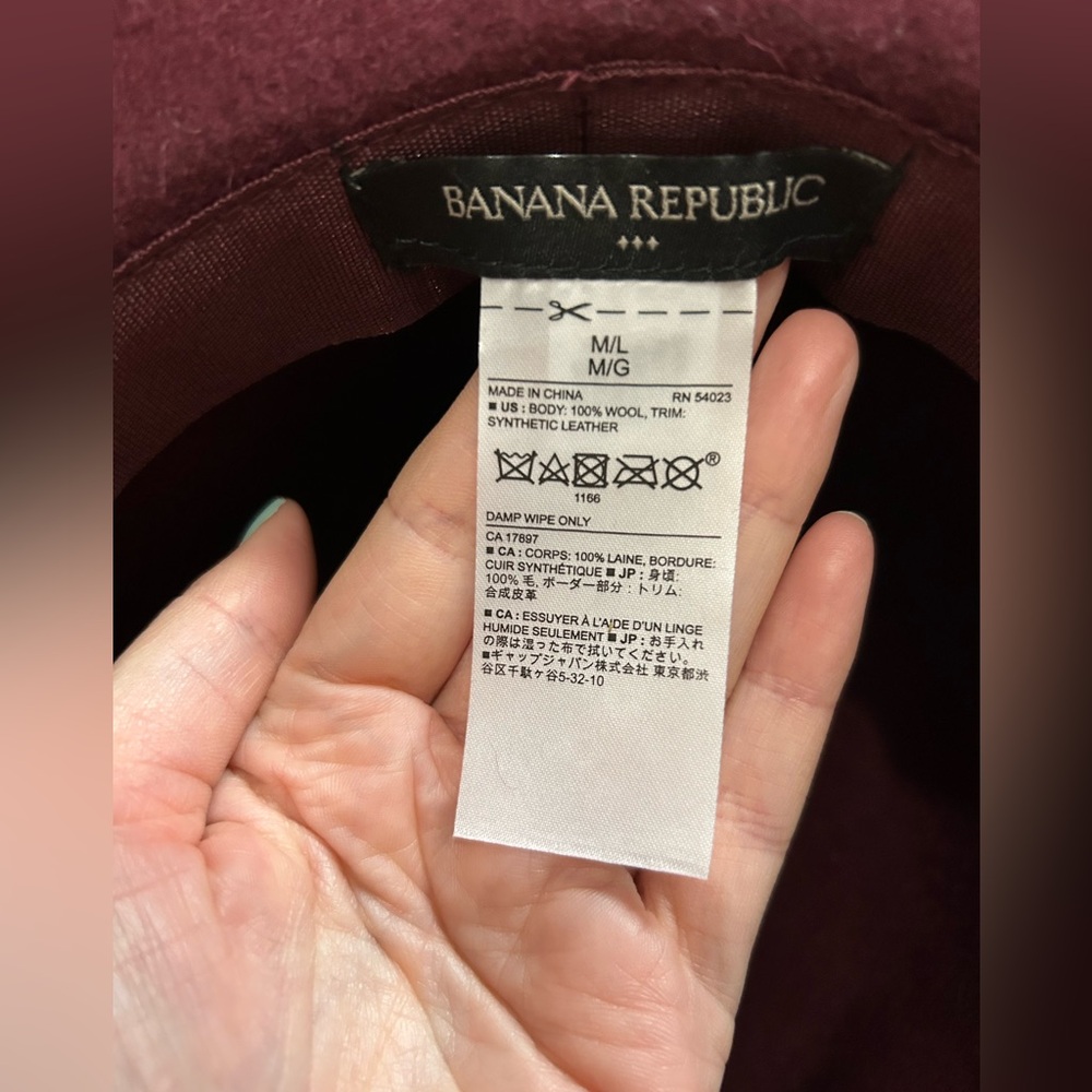 Banana Republic wool hat - Picture 6 of 6